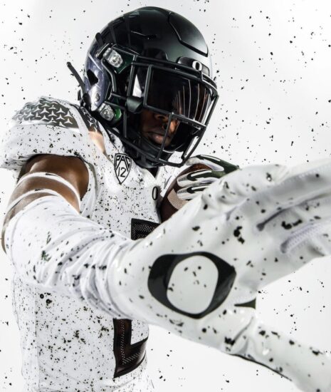 Ducks unveil return of 'eggshell' jerseys for Pac-12 Championship Game